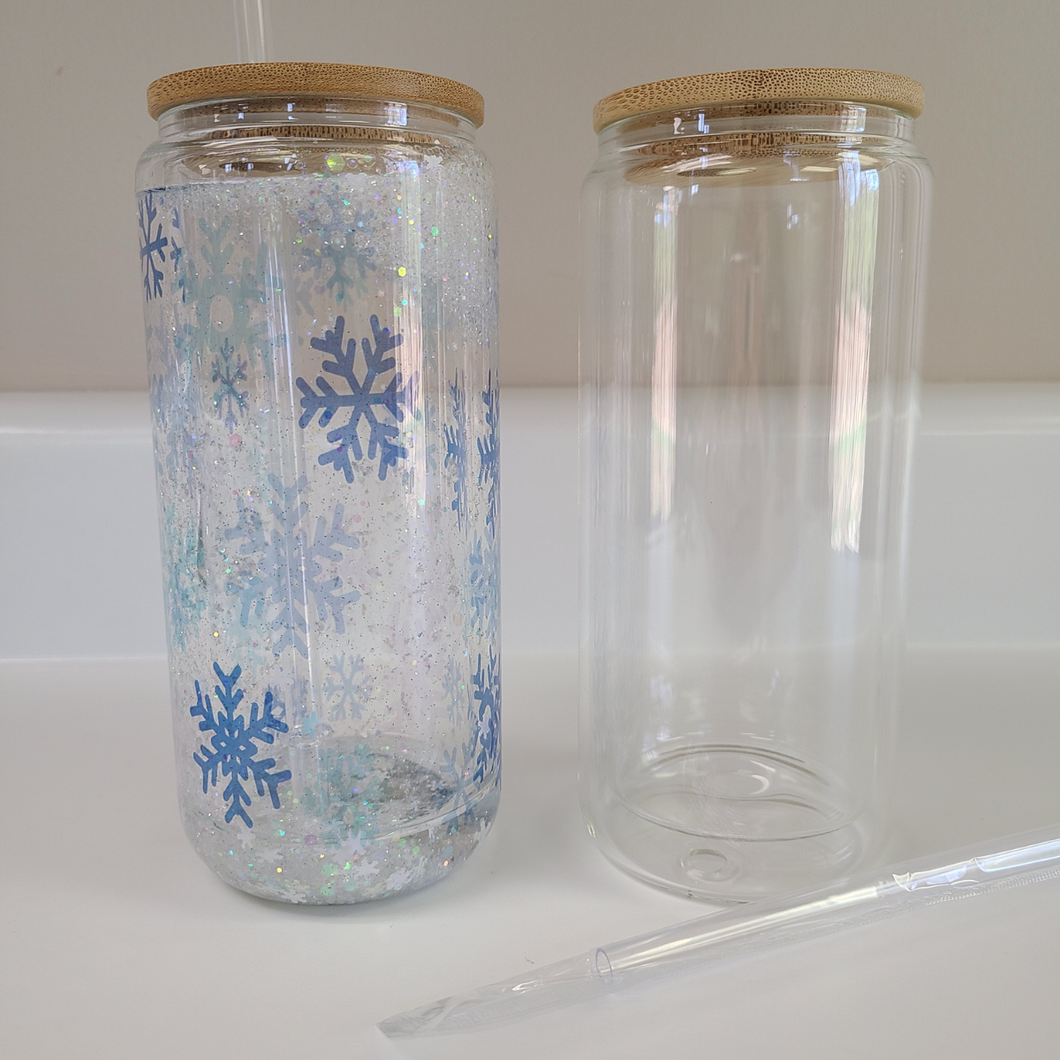 19OZ OUTSIDE WALL / 15OZ INSIDE - DOUBLE WALLED SNOW GLOBE CLEAR GLASS  TUMBLER WITH BOTTOM HOLE & HANDLE (NOT FOR SUBLIMATION)